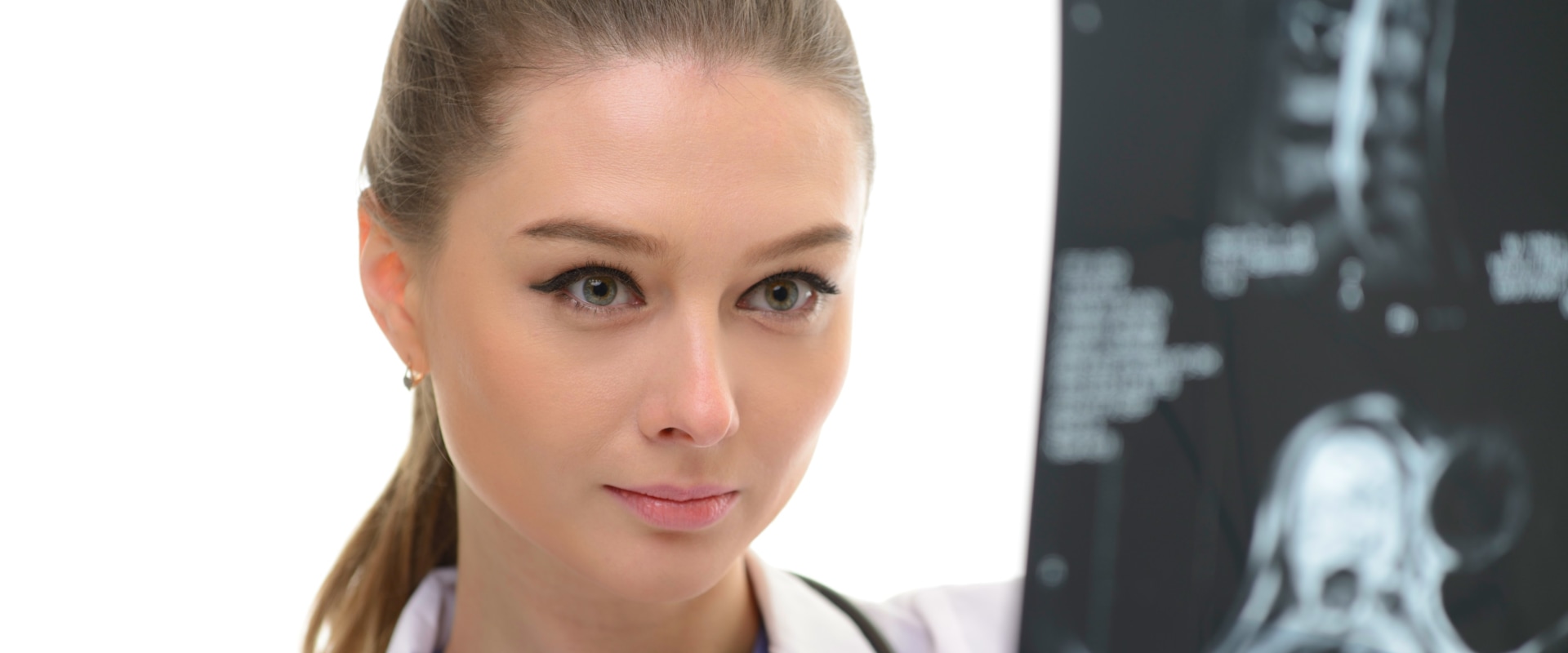 The Advantages of Attending an International Medical School