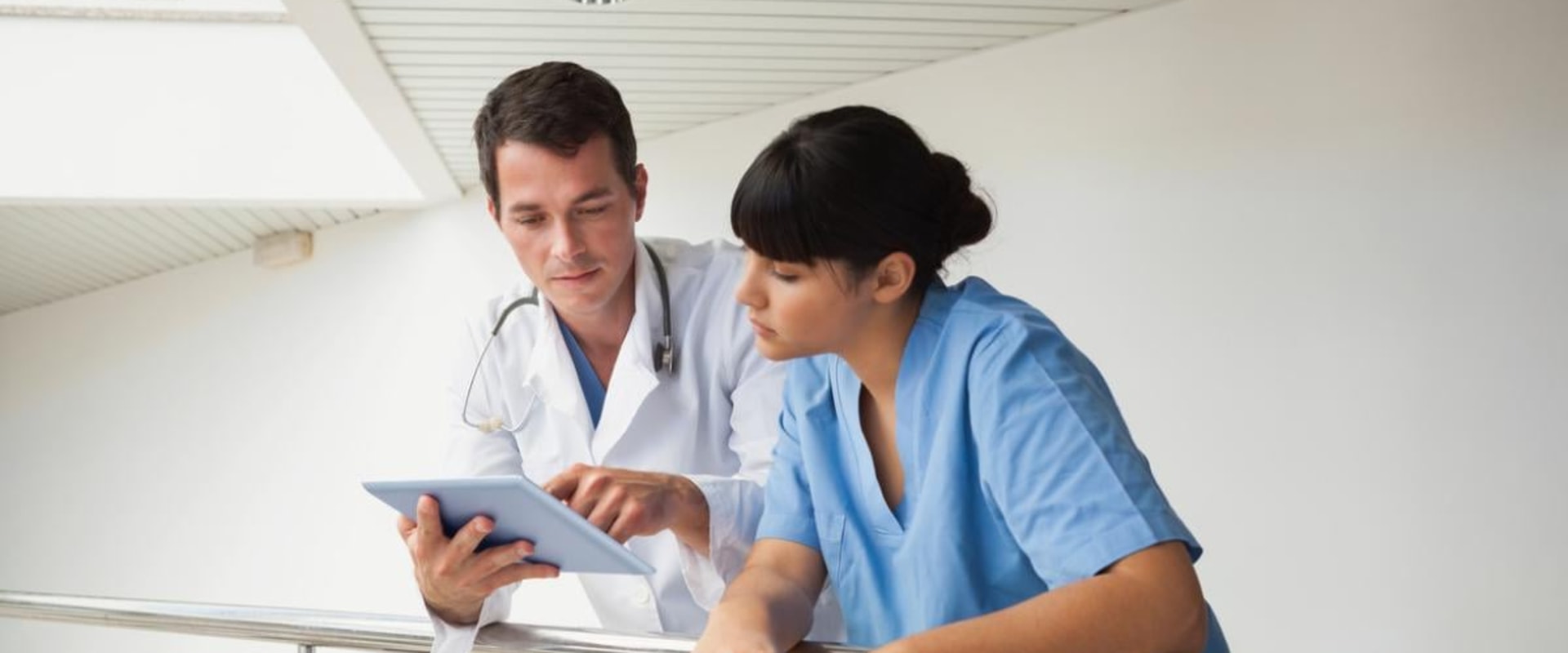 Gaining Clinical Experience at an International Medical School: A Guide for Pre-Medical Students